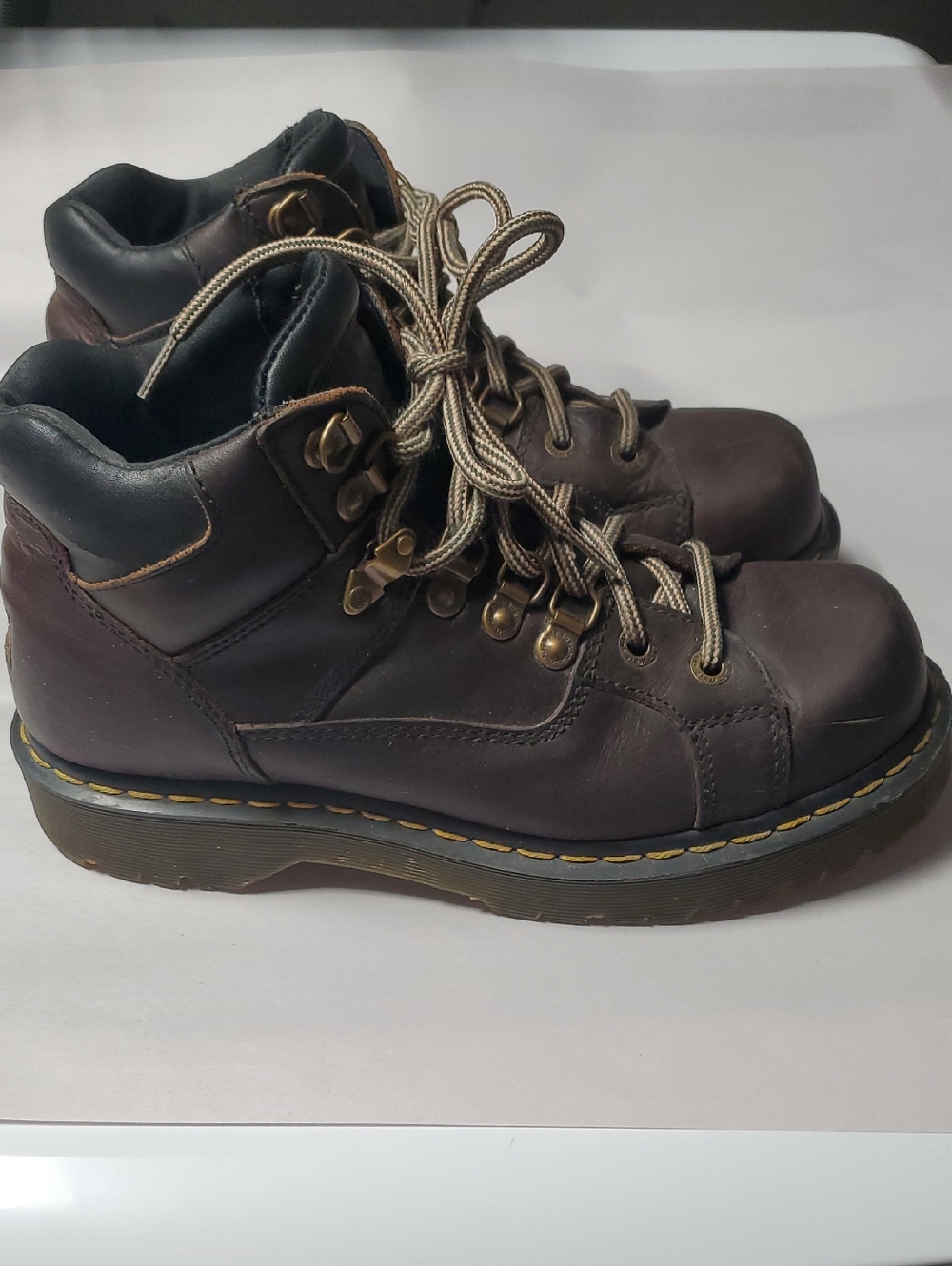 Dr. Martens Mens 9728 Dark Brown Leather Lace-Up Boots Size 9 Gorpcore Y2K